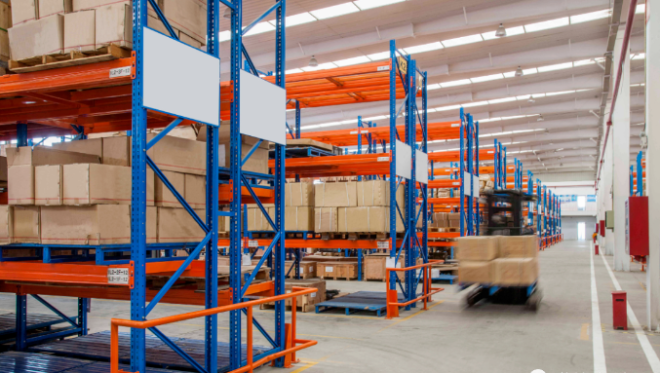 Intelligent automated ecommerce parcel sorting system