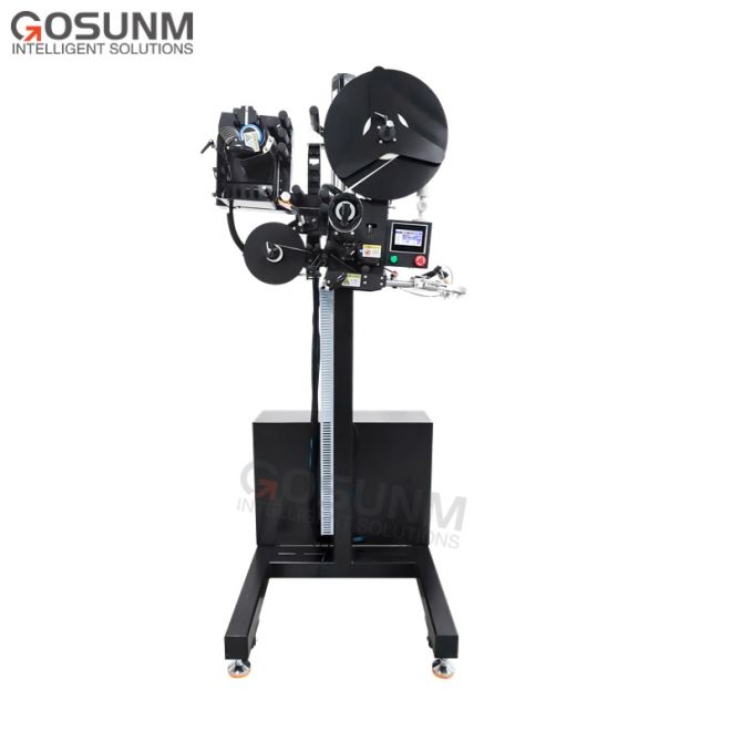 QR code labeling machine: labeling equipment for traceable product quality