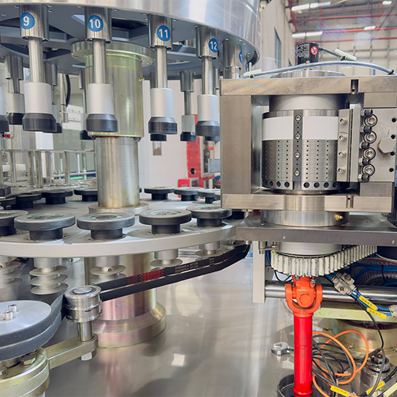 18000BPH Hot Melt Bottle Rotary Labeling Machine