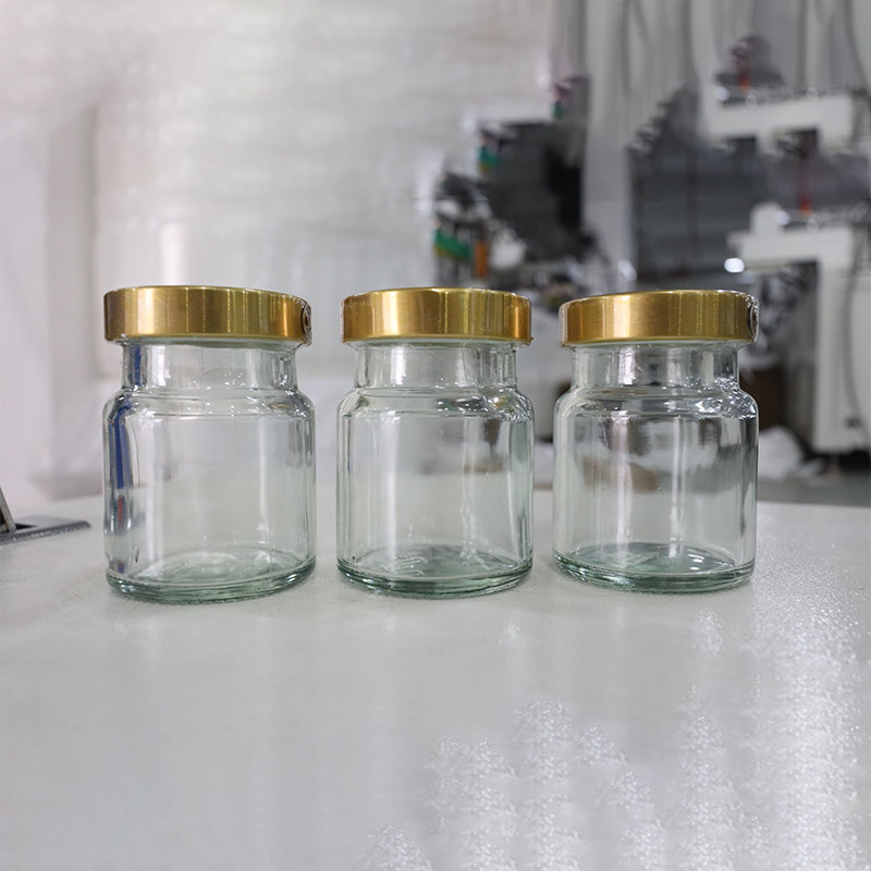Steam Shrink Sleeve Labeling Machine