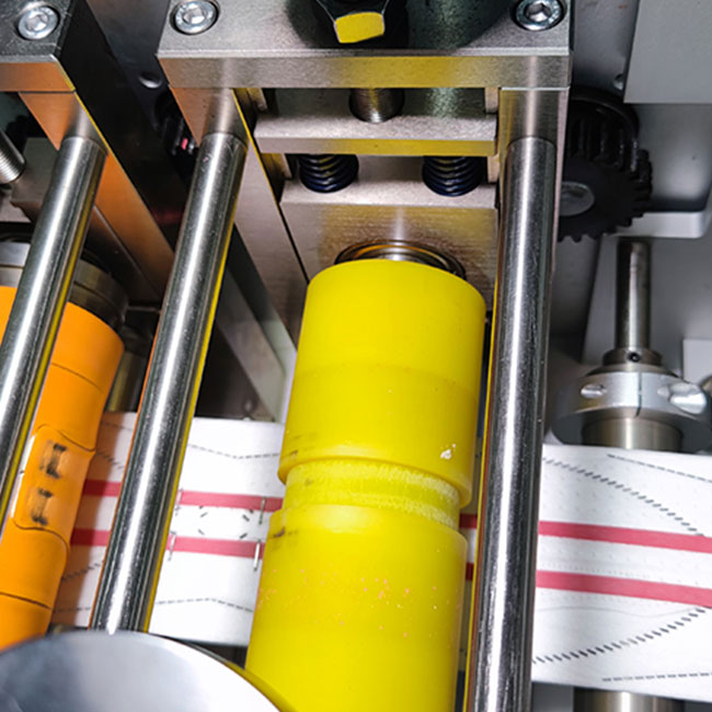 Automatic Broached Head Band KF94 Mask Machine