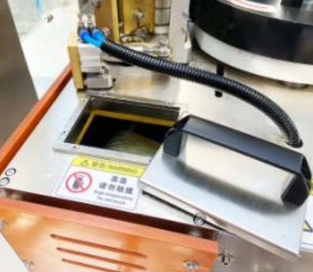 water bottle labeling machine price water bottle labeling machine price