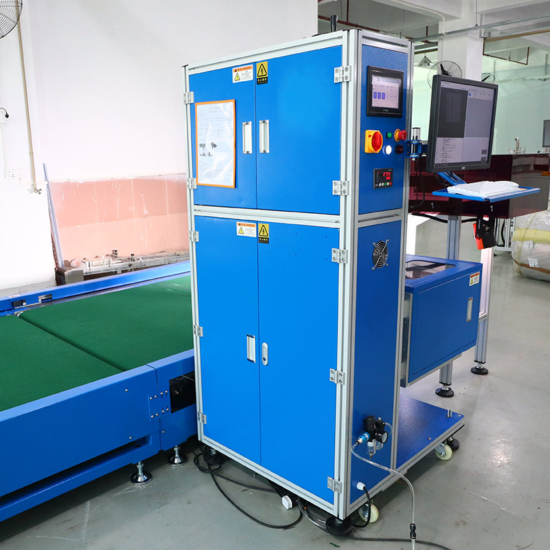 Print and Apply Labeling Machine with Weighing and Scanning
